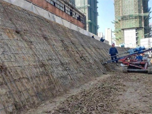波密建筑边坡支护